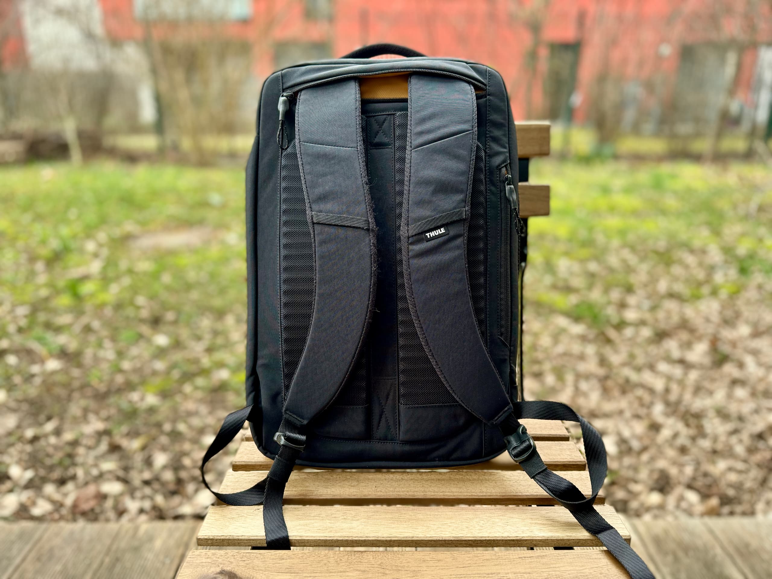 Thule Paramount 2 Convertible 16L - 11