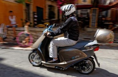 Scooter électrique : Eccity Motocycles récompensé au concours Lépine