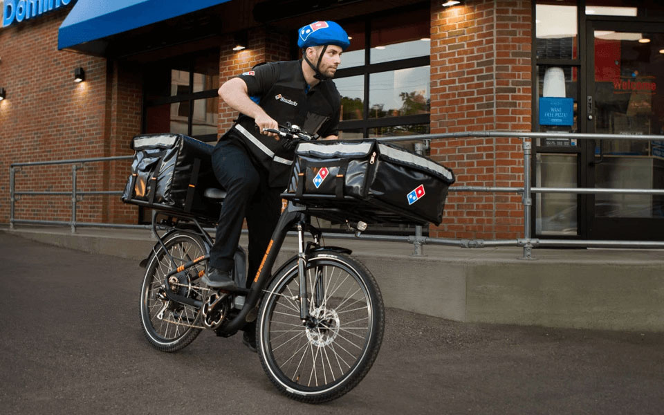 Aux Etats-Unis, Domino’s Pizza livre en vélo électrique