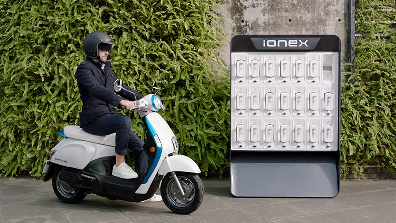 Kymco Ionex : un premier scooter électrique pour la marque taiwanaise