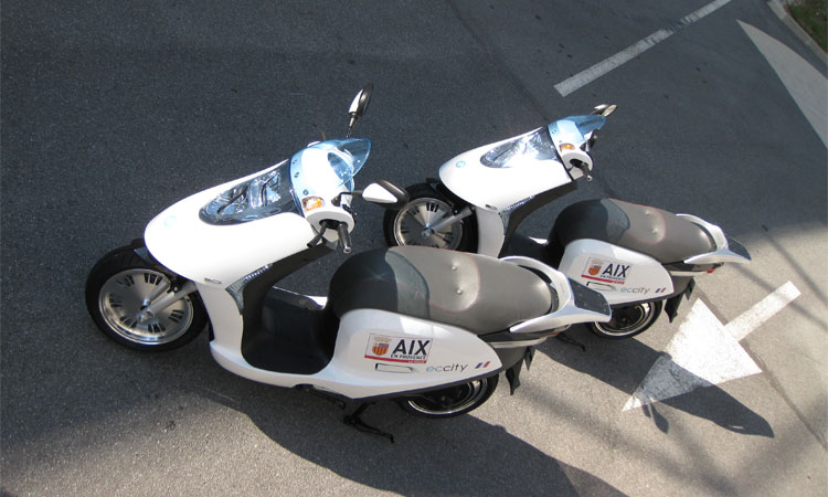 Des scooters électriques Artelec pour la ville d’Aix-en-Provence