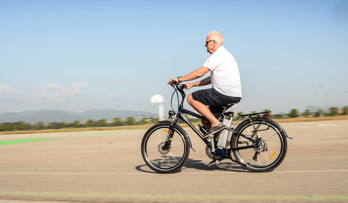 Le vélo électrique bon pour la santé des séniors