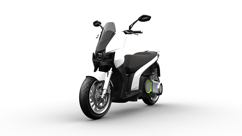 Silence S01 : un scooter électrique équivalent 250 cc à batterie amovible