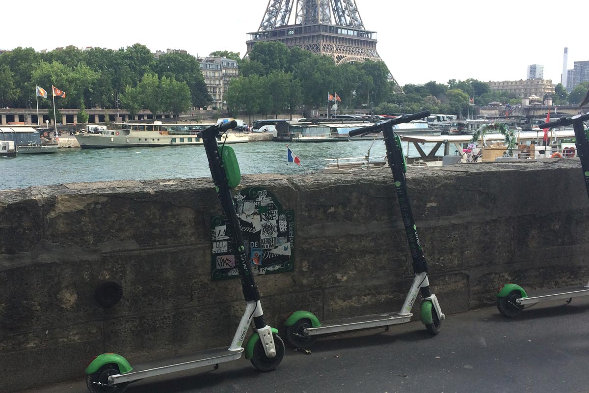 Pourquoi Paris va limiter les trottinettes électriques à 10 km/h