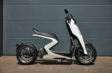 Zapp i300 : ce scooter électrique accélère aussi fort qu’une Tesla